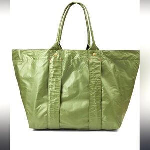 Clare V Spruce ripstop spruce tote